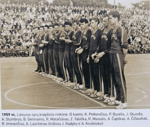 1959 m. Spartakiadoje po ilgos pertraukos vėl atstovavo Lietuvos rinktinei, bei buvo žaidžiantysis treneris