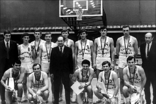 pats kaip "Žalgirio" žaidėjas 1971 m. tapo TSRS čempionato bronzos medalio laimėtoju