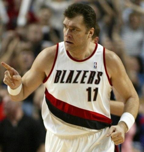 1995 m. Arvydas Sabonis persikėlė į NBA "Blazers"