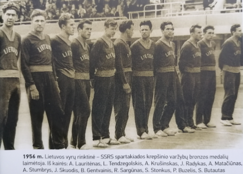 1956 m. I SSRS Tautų spartakiada. Lietuvos rinktinė iškovojo bronzos medalius 